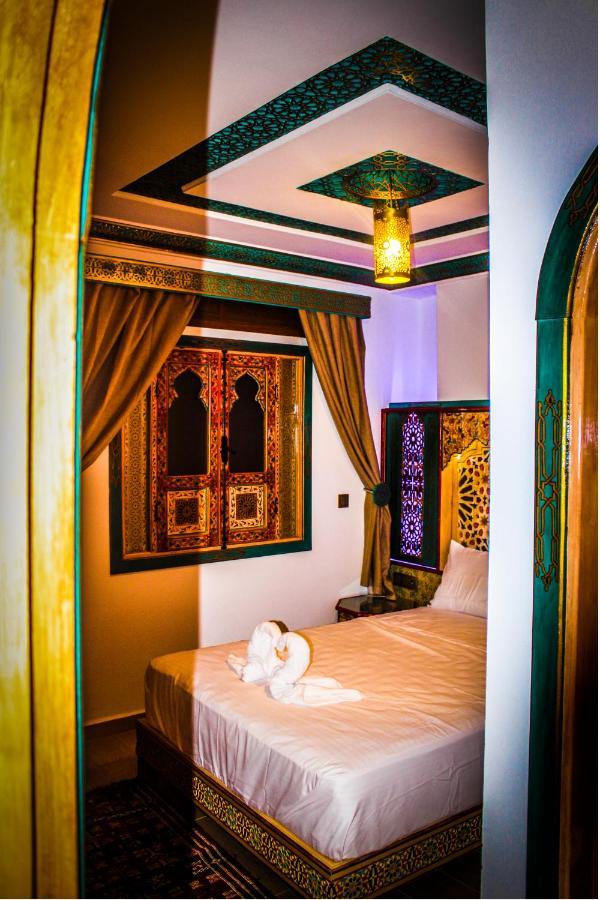 Riad Azemmat Chefchaouen Exterior photo